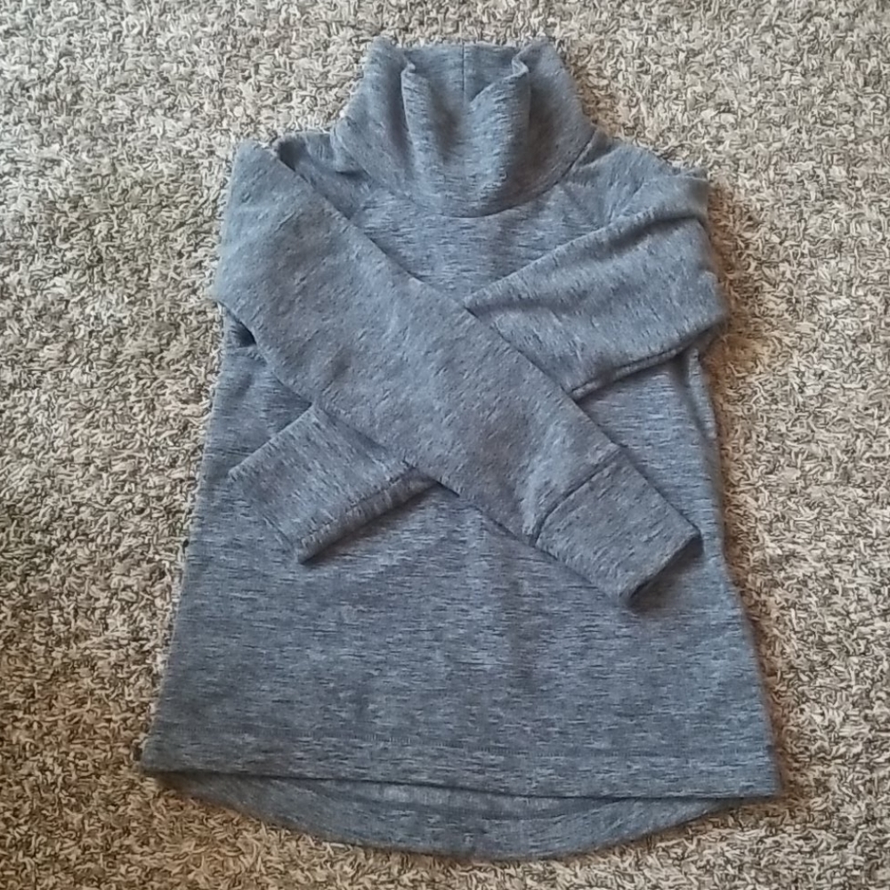 Fleece pullover
